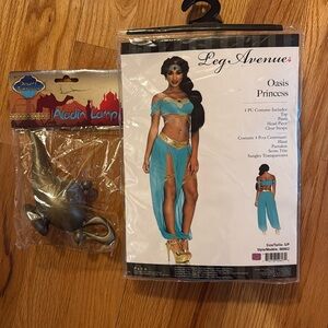 princess Jasmine costume with GENIE lamp NWT - Adult  Small